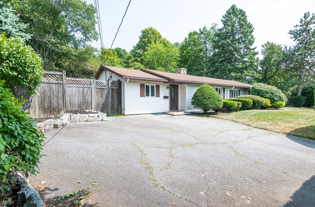 32 Murray Street Peabody, MA 01960 - Photo 35 of 37