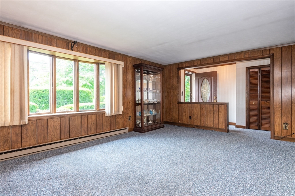 32 Murray Street Peabody, MA 01960 - Photo 7 of 37