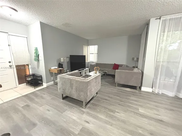 $1,800 | 3859 Coral Tree Circle, Unit 308, Coconut Creek, FL 33073