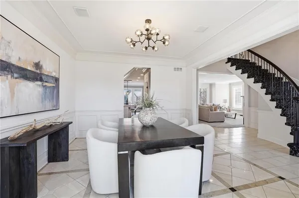 $800,000 | 9206 West 146th Place, Overland Park, KS 66221