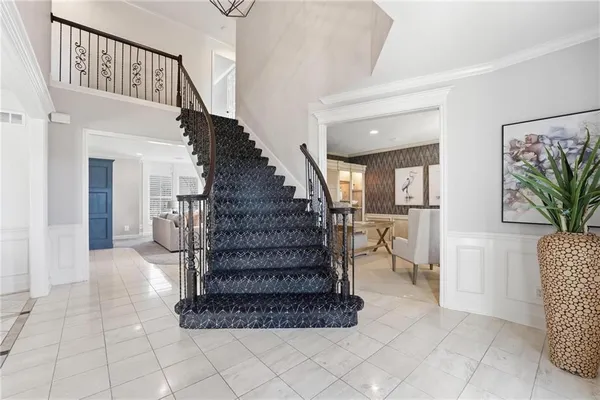 $800,000 | 9206 West 146th Place, Overland Park, KS 66221