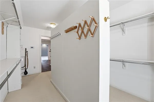 $800,000 | 9206 West 146th Place, Overland Park, KS 66221