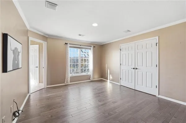 $800,000 | 9206 West 146th Place, Overland Park, KS 66221
