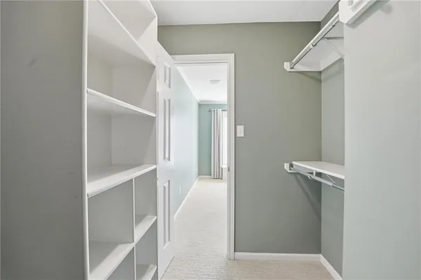 $800,000 | 9206 West 146th Place, Overland Park, KS 66221