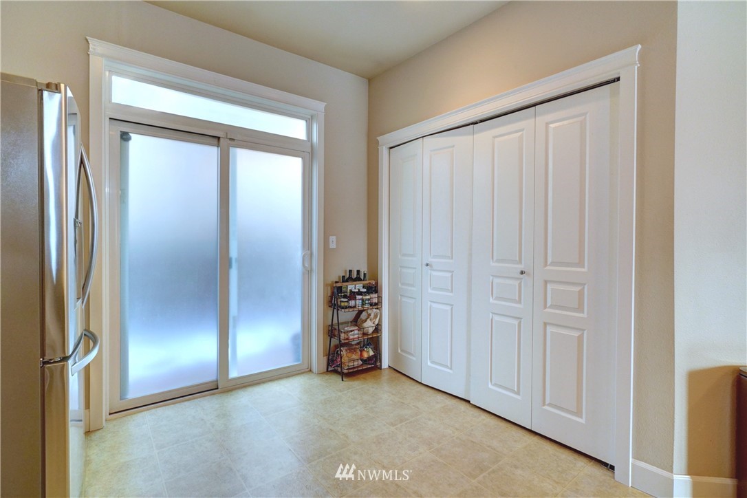105 Maple Street Fircrest, WA 98466 - Photo 14 of 33