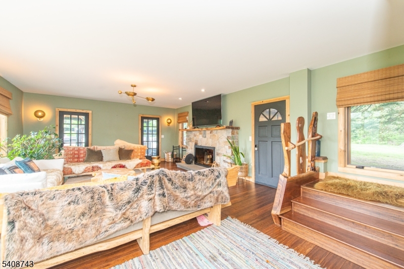 62 Mt Pleasant Road Columbia, NJ 07832 - Photo 14 of 46