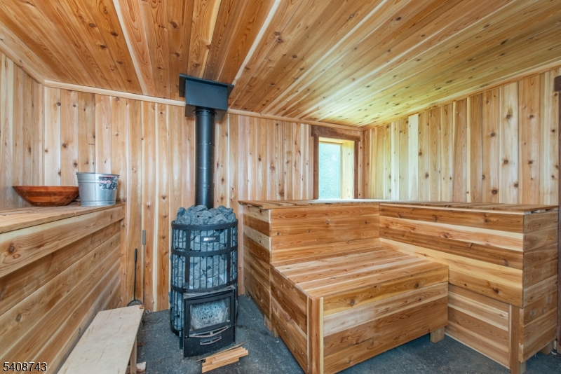 62 Mt Pleasant Road Columbia, NJ 07832 - Photo 27 of 46