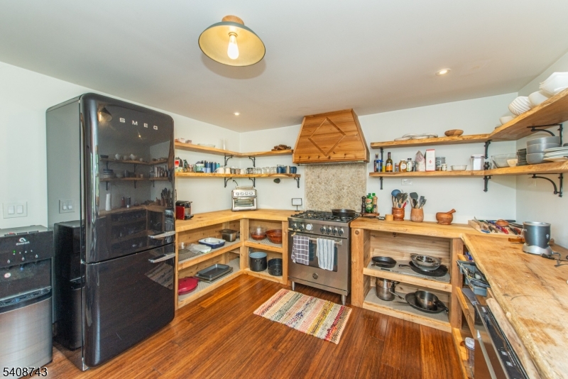 62 Mt Pleasant Road Columbia, NJ 07832 - Photo 7 of 49