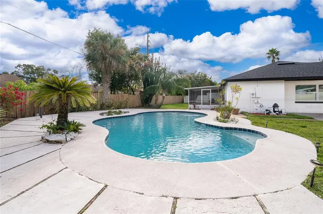 $579,900 | 5116 Jeannine Court, Orlando, FL 32807