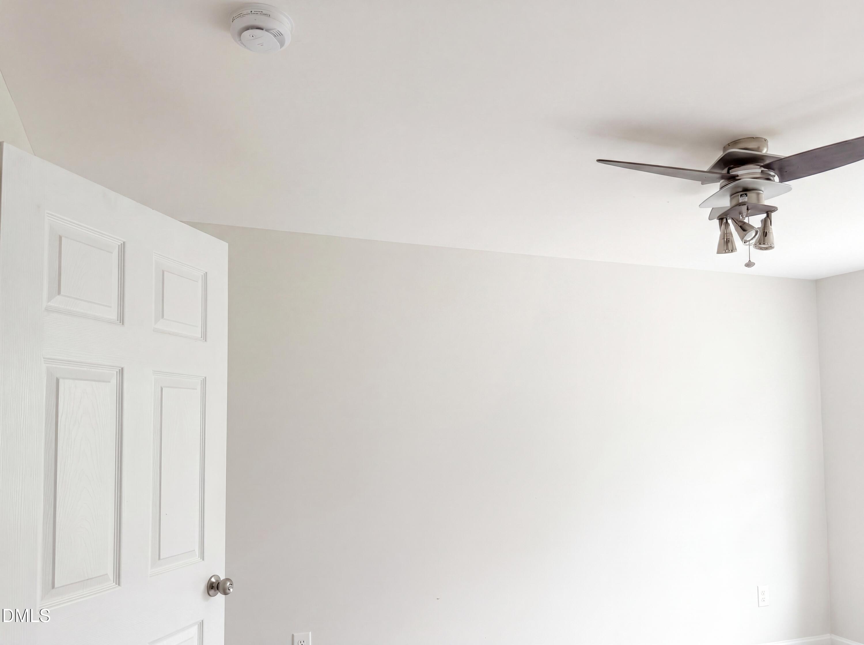 321 Gilman Lane, Unit 109 Raleigh, NC 27610 - Photo 9 of 14 photo_09