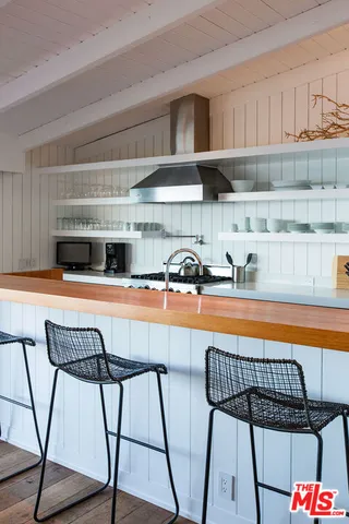 $30,000 | 24222 Malibu Road, Malibu, CA 90265