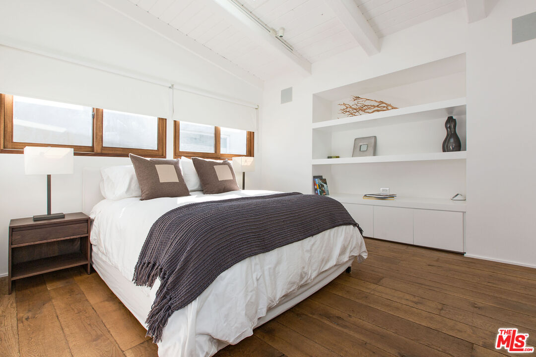 24222 Malibu Road Malibu, CA 90265 - Photo 30 of 34