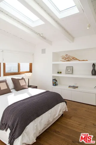 $30,000 | 24222 Malibu Road, Malibu, CA 90265