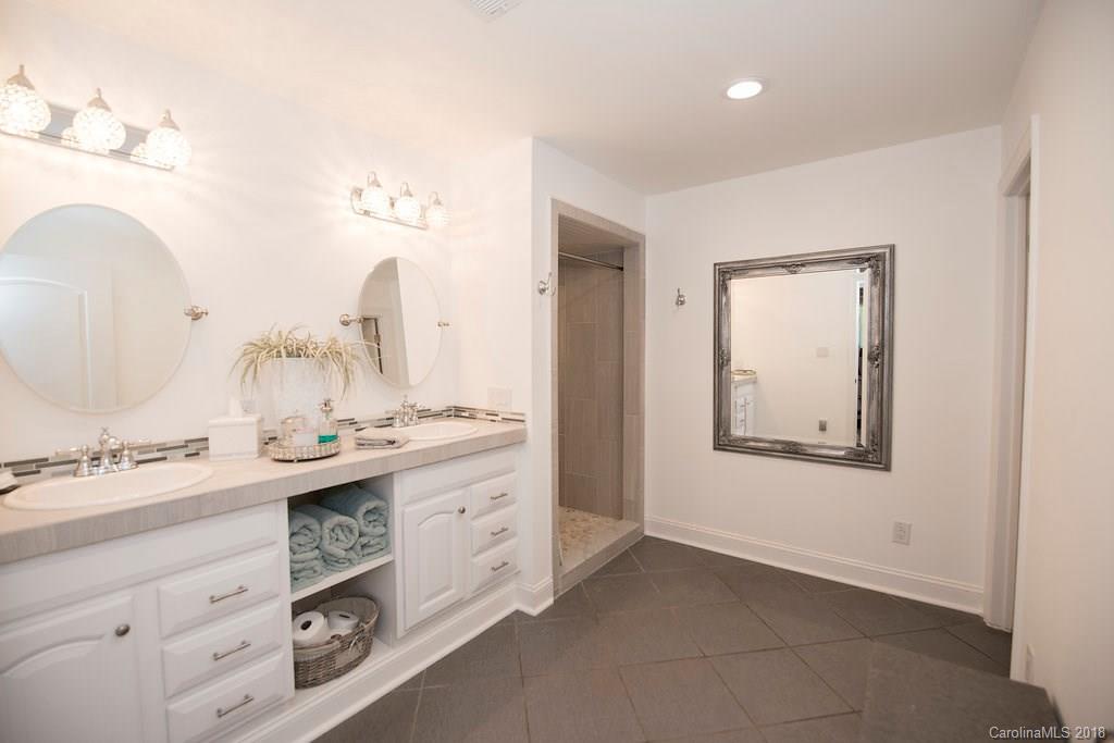 216 Forest Park Road, Unit 11 Matthews, NC 28104 - Photo 16 of 28 Gallery Image 16
