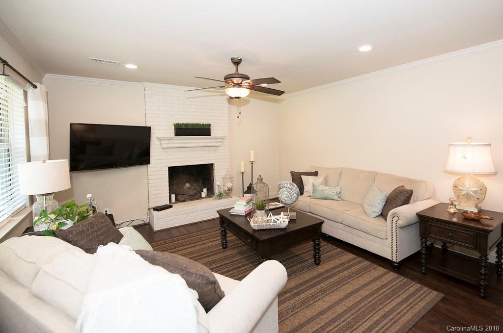 216 Forest Park Road, Unit 11 Matthews, NC 28104 - Photo 4 of 28 Gallery Image 4