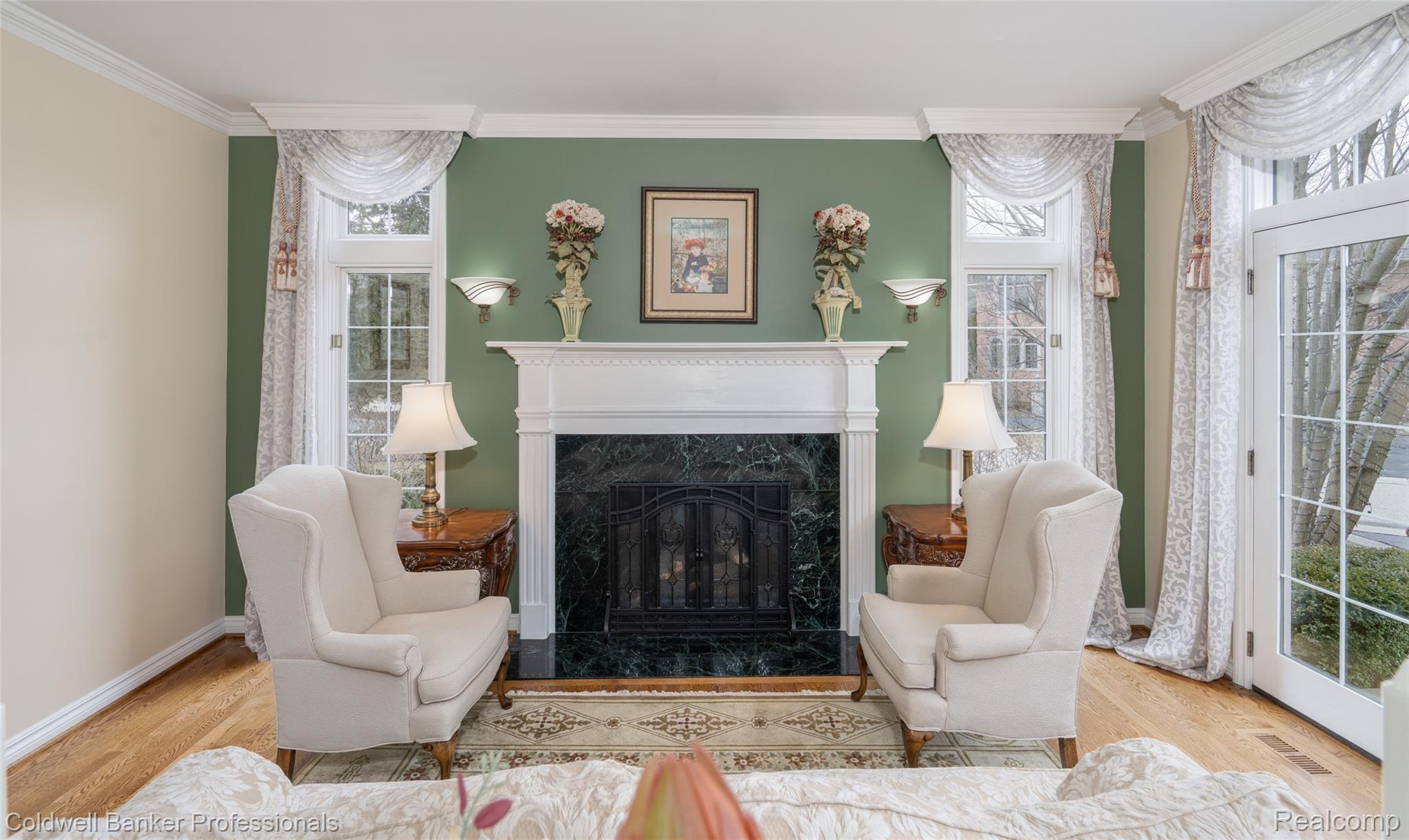 2555 Golf Crest Drive Rochester, MI 48309 - Photo 11 of 91 2555 Golf Crest Dr RHills-13.jpg