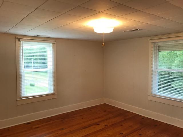 546 Beaver Brook Road Ewing, VA 24248 - Photo 13 of 17 IMG_2558