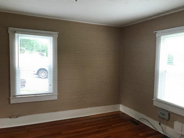 546 Beaver Brook Road Ewing, VA 24248 - Photo 10 of 17 IMG_2553
