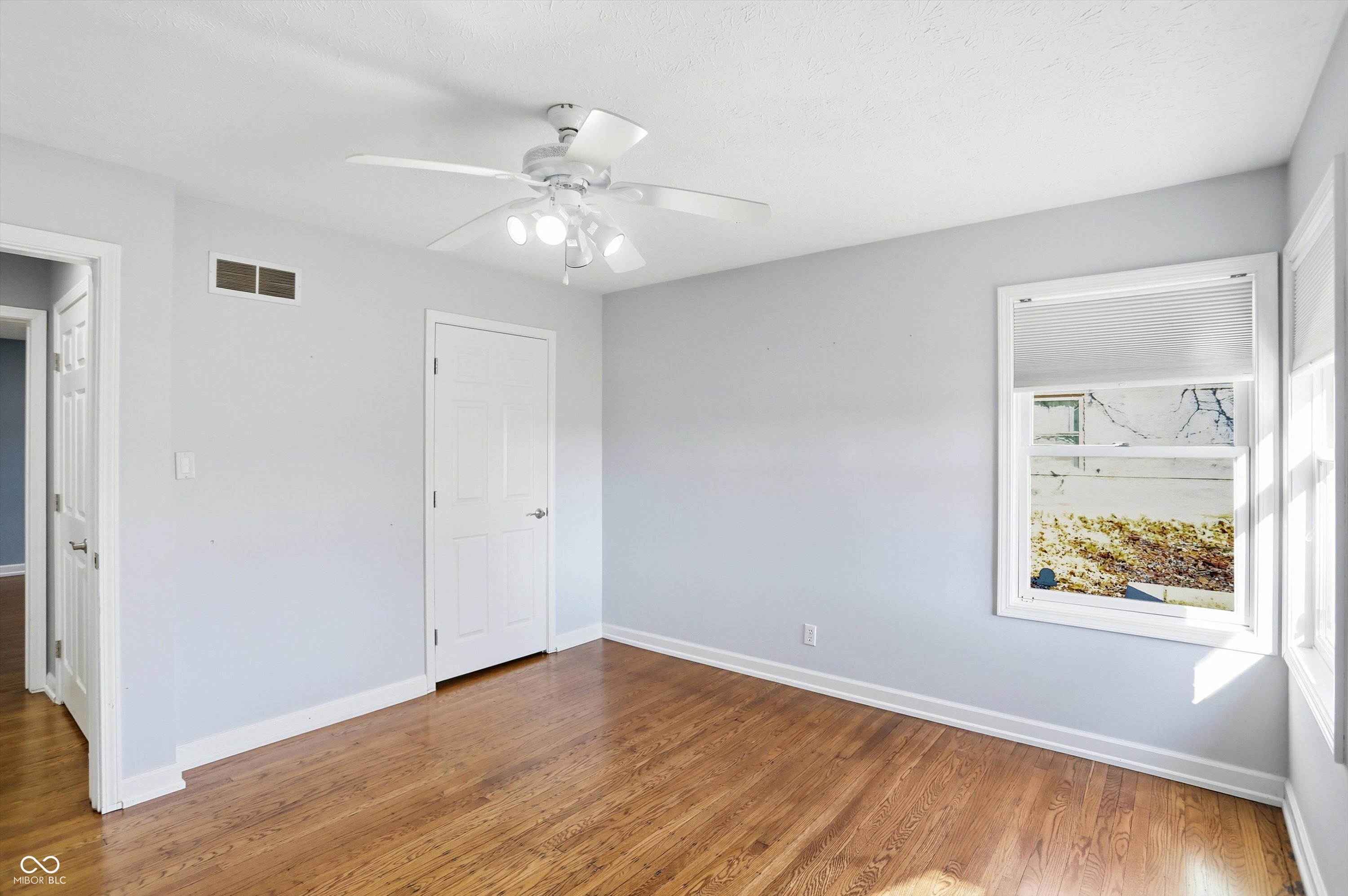 7026 Spring Mill Road Indianapolis, IN 46260 - Photo 34 of 48