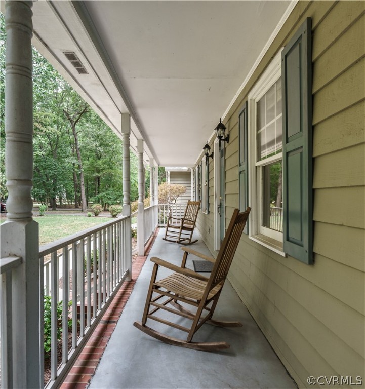 12901 Rivers Bend Road Chester, VA 23836 - Photo 3 of 29