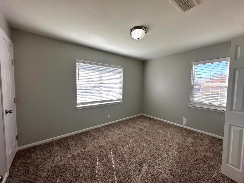 2500 Biggs Drive Austin, TX 78741 - Photo 11 of 23 a view of an empty room with a window