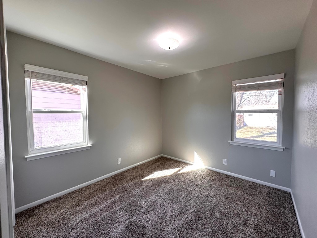 2500 Biggs Drive Austin, TX 78741 - Photo 14 of 23 an empty room with windows
