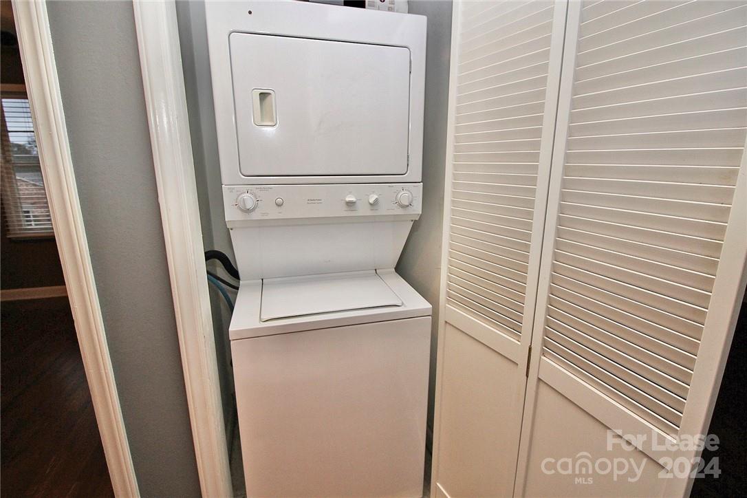 4317 Walker Road, Unit E Charlotte, NC 28211 - Photo 19 of 26