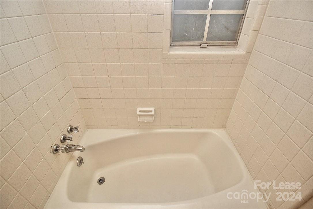 4317 Walker Road, Unit E Charlotte, NC 28211 - Photo 21 of 26