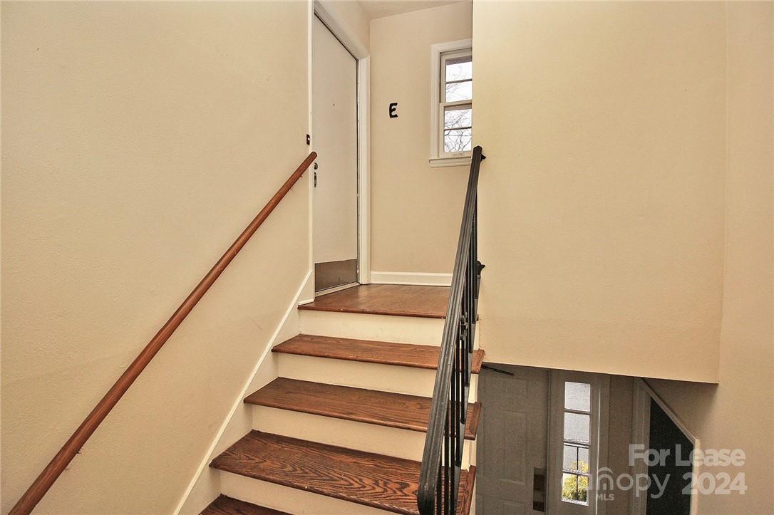 4317 Walker Road, Unit E Charlotte, NC 28211 - Photo 4 of 26