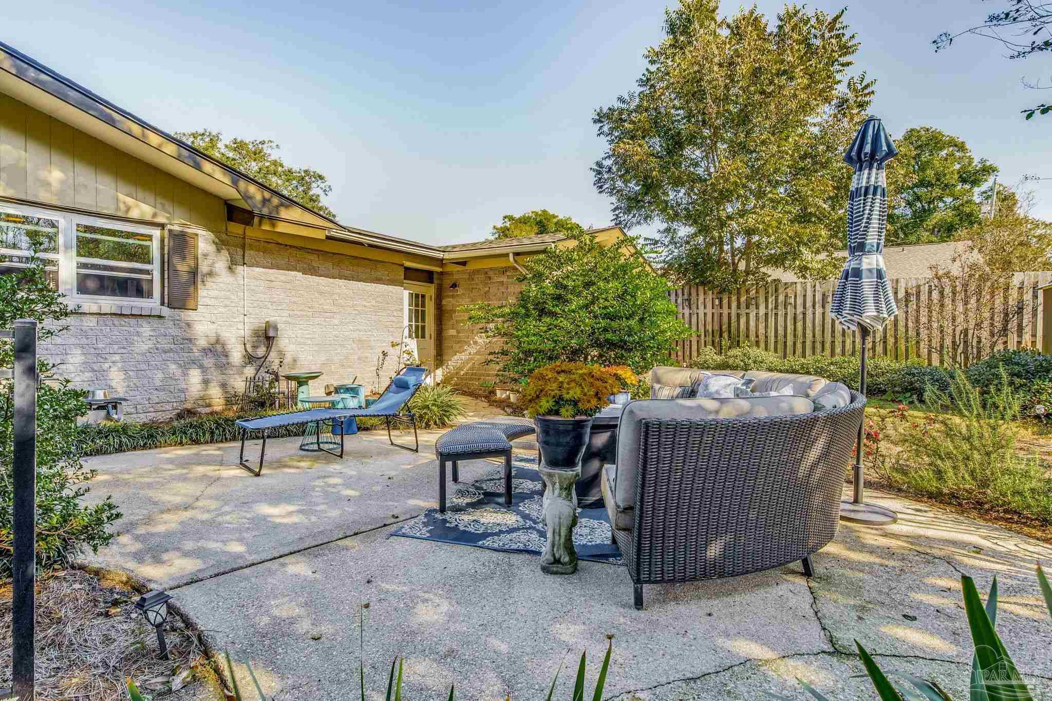 203 Firethorn Road Gulf Breeze, FL 32561 - Photo 16 of 67