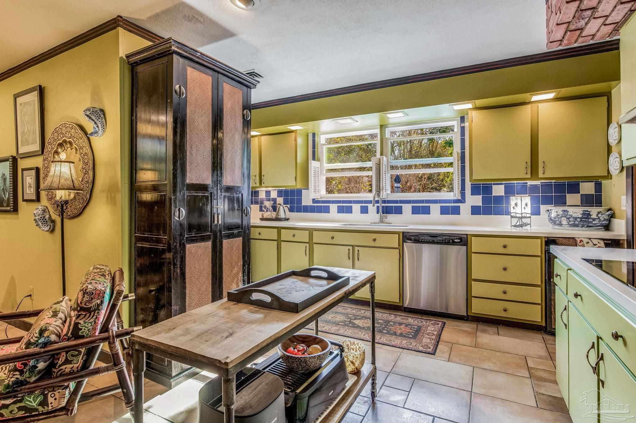 203 Firethorn Road Gulf Breeze, FL 32561 - Photo 28 of 67