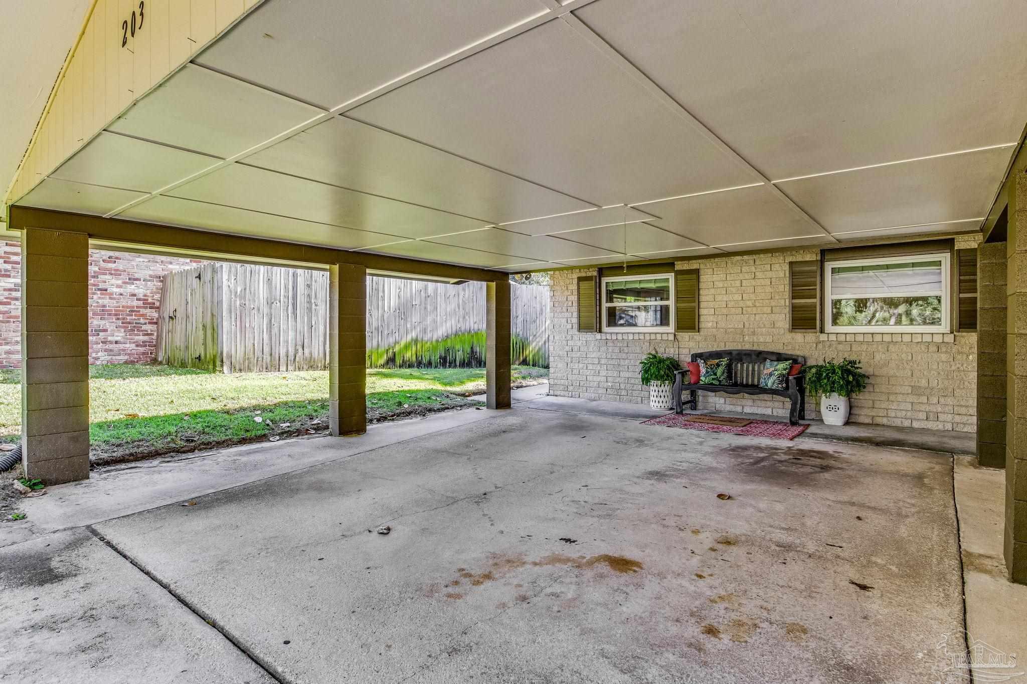 203 Firethorn Road Gulf Breeze, FL 32561 - Photo 5 of 67