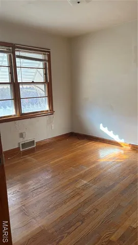 $89,900 | 9481 Adler Avenue, St. Louis, MO 63137