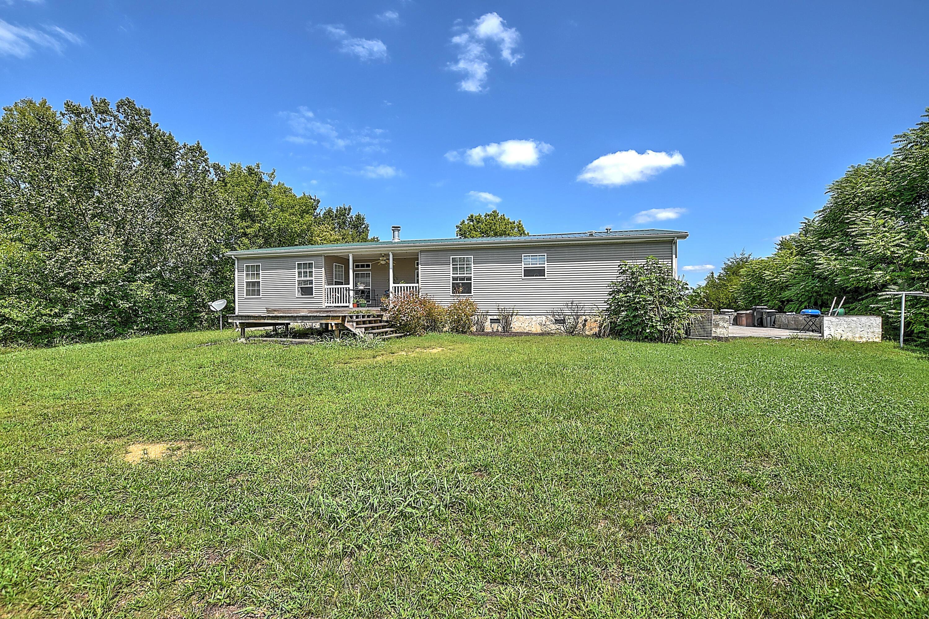 715 Bewley Road Mosheim, TN 37818 - Photo 24 of 51 715 Blewley-25