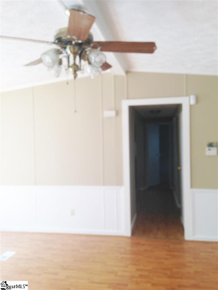 504 Allen Road Travelers Rest, SC 29690 - Photo 10 of 35