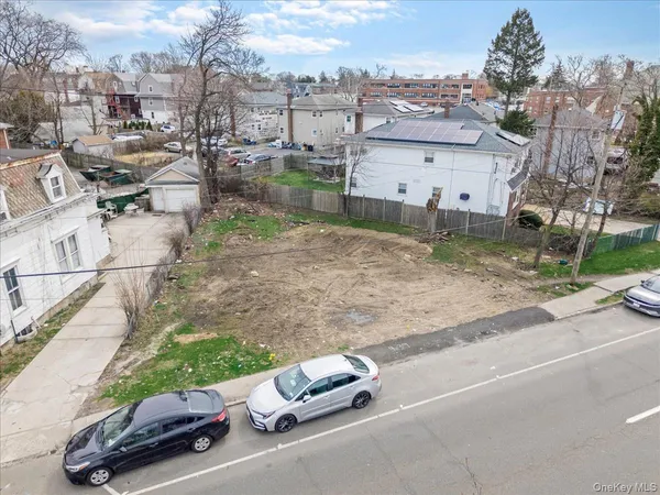 $300,000 | 43 Peninsula Boulevard, Hempstead, NY 11550