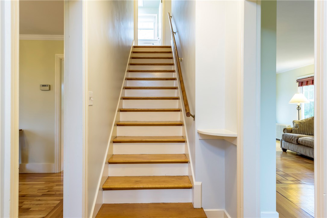 931 Wapping Road Portsmouth, RI 02871 - Photo 14 of 33