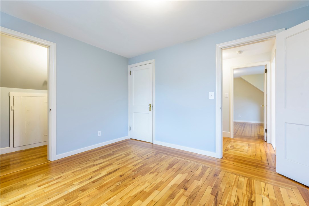 931 Wapping Road Portsmouth, RI 02871 - Photo 22 of 33