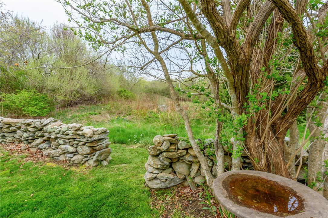 931 Wapping Road Portsmouth, RI 02871 - Photo 31 of 33