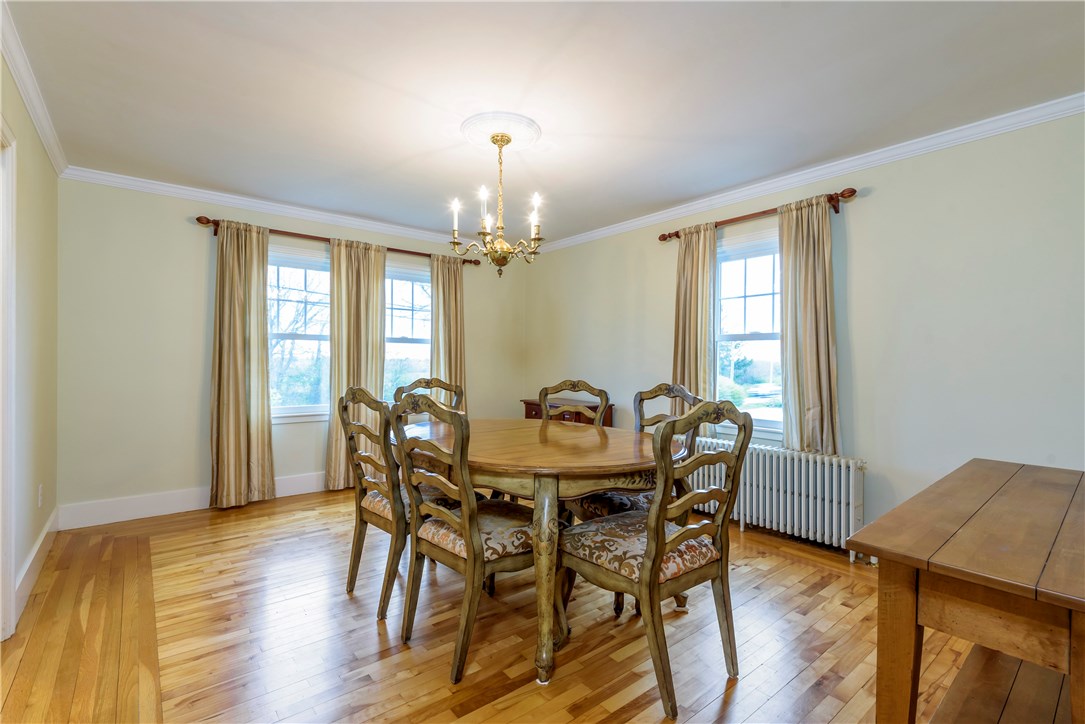 931 Wapping Road Portsmouth, RI 02871 - Photo 10 of 33