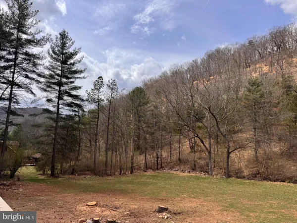 $469,000 | 656 Wildlife Drive, Lost City, WV 26810