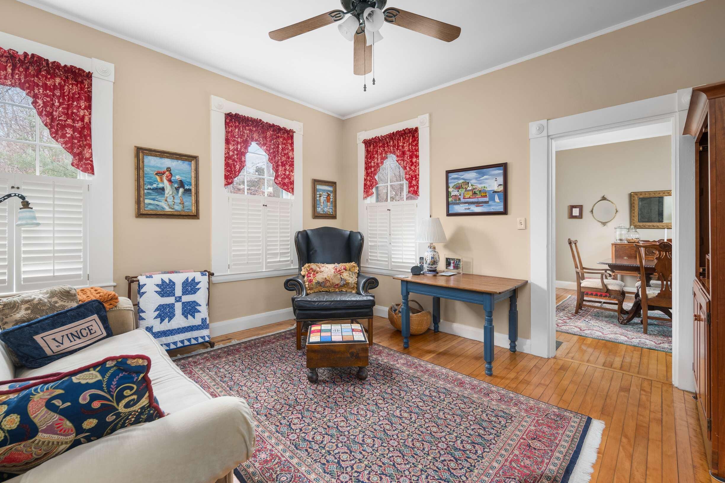 88 York Street York, ME 03909 - Photo 10 of 40 10-Den