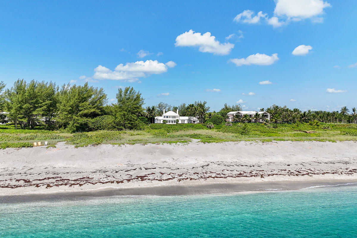 485 South Beach Road Jupiter Island, FL 33455 - Photo 3 of 71 DJI_20250729110823_0530_D