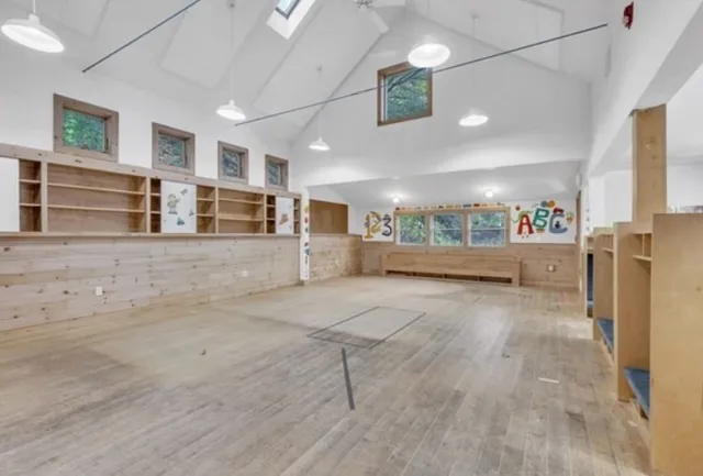 $244,900 | 9 Russell Road, Huntington, MA 01050