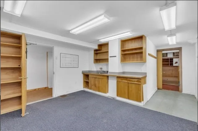 $244,900 | 9 Russell Road, Huntington, MA 01050