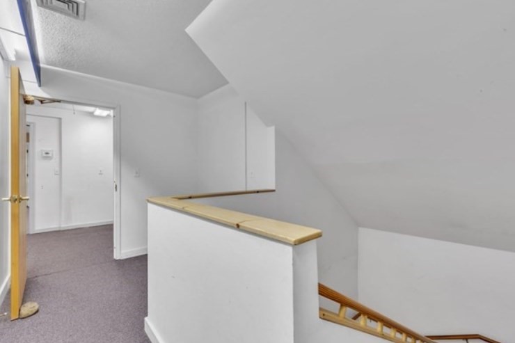 9 Russell Road Huntington, MA 01050 - Photo 8 of 42