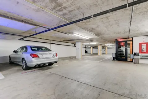 $925,000 | 500 West Harbor Drive, Unit 504, San Diego, CA 92101
