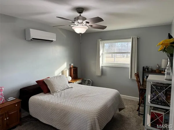 $169,900 | 729 West Court Street, Kahoka, MO 63445