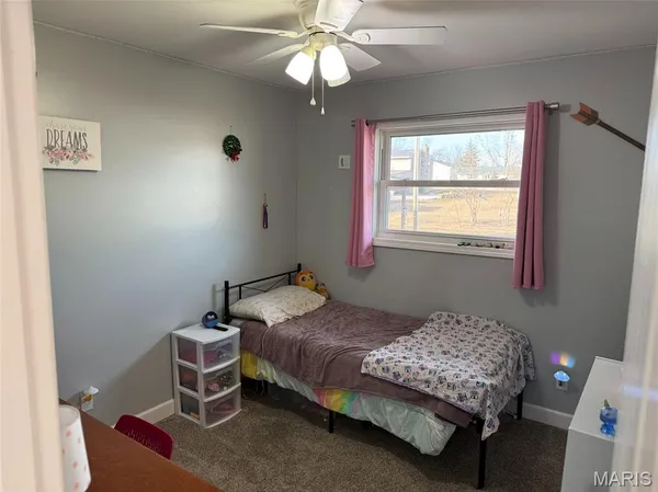 $169,900 | 729 West Court Street, Kahoka, MO 63445