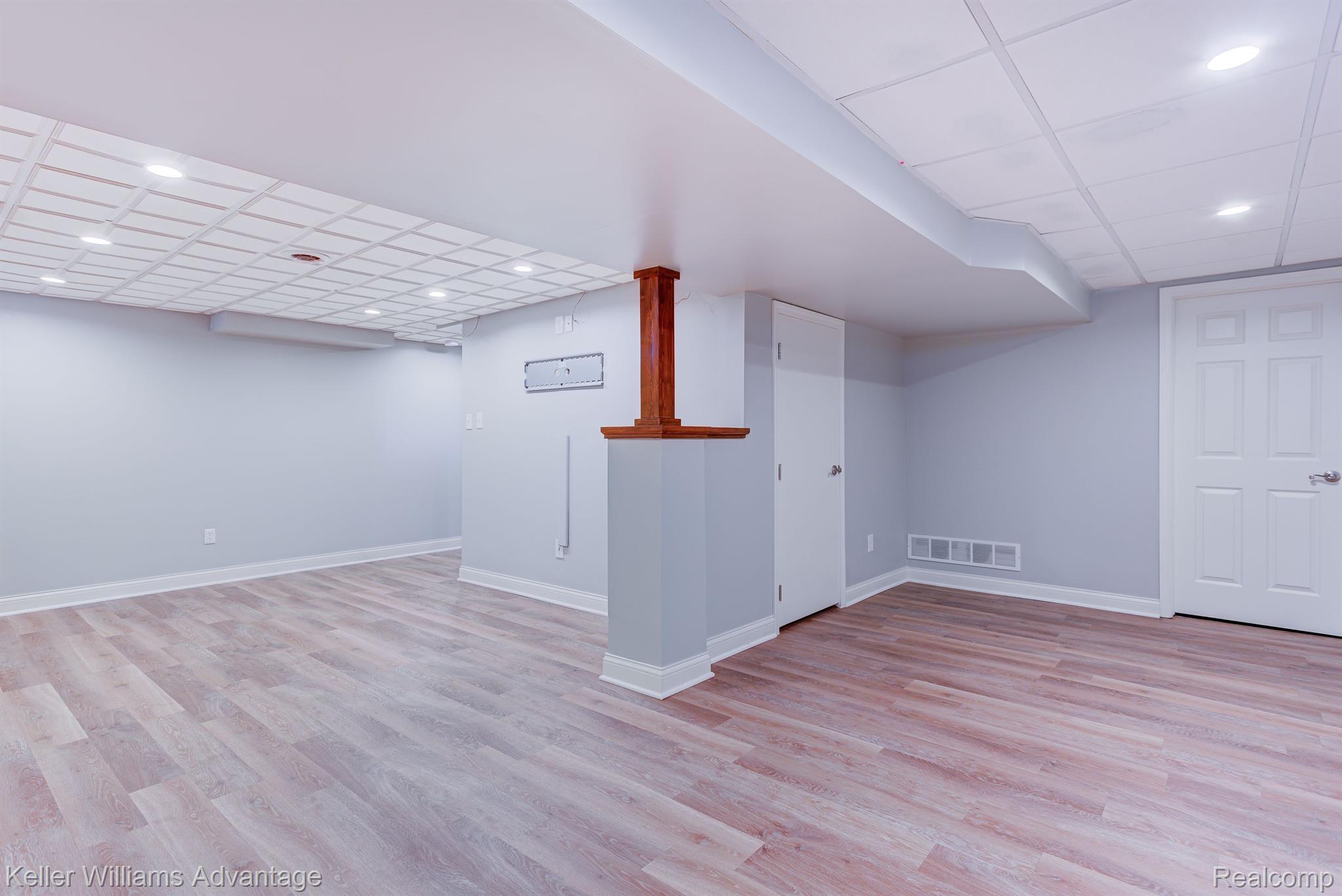 3629 Riverside Drive Canton, MI 48188 - Photo 42 of 43 Gallery Image 42